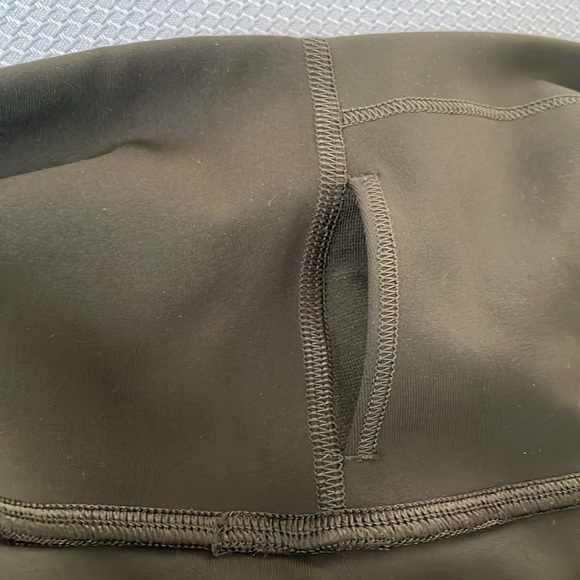 Lululemon Wunder Under High Rise Leggings Olive Green Size 14 - Picture 8 of 9